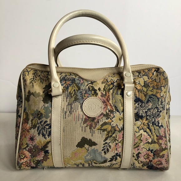 Austin Designs Handbags - Austin Designs Vintage Tapestry Handbag Floral